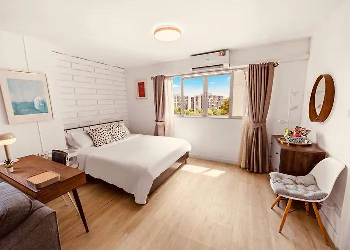 Quiet 1br River Front Oasis 15 Minutes To Sky Train 아파트 방콕
