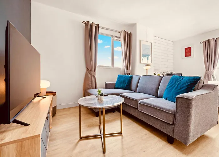 Quiet 1br River Front Oasis 15 Minutes To Sky Train *
