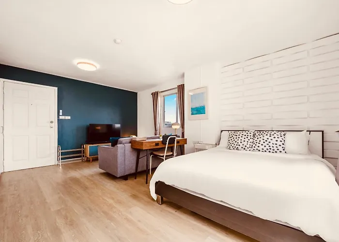 아파트 Quiet 1br River Front Oasis 15 Minutes To Sky Train 방콕