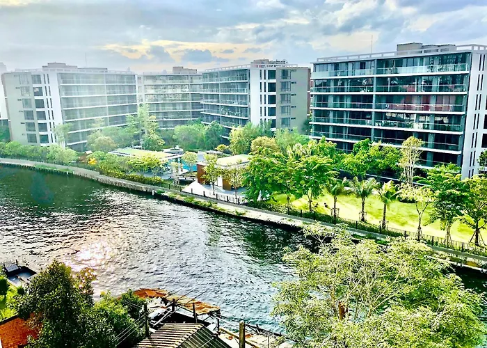 Quiet 1br River Front Oasis 15 Minutes To Sky Train 아파트 방콕